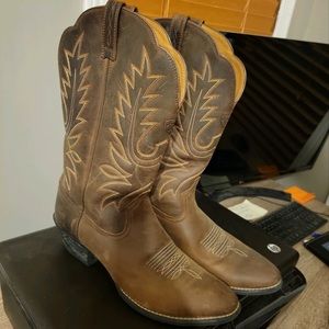 Women’s Ariat Western Boot - Size 11 B